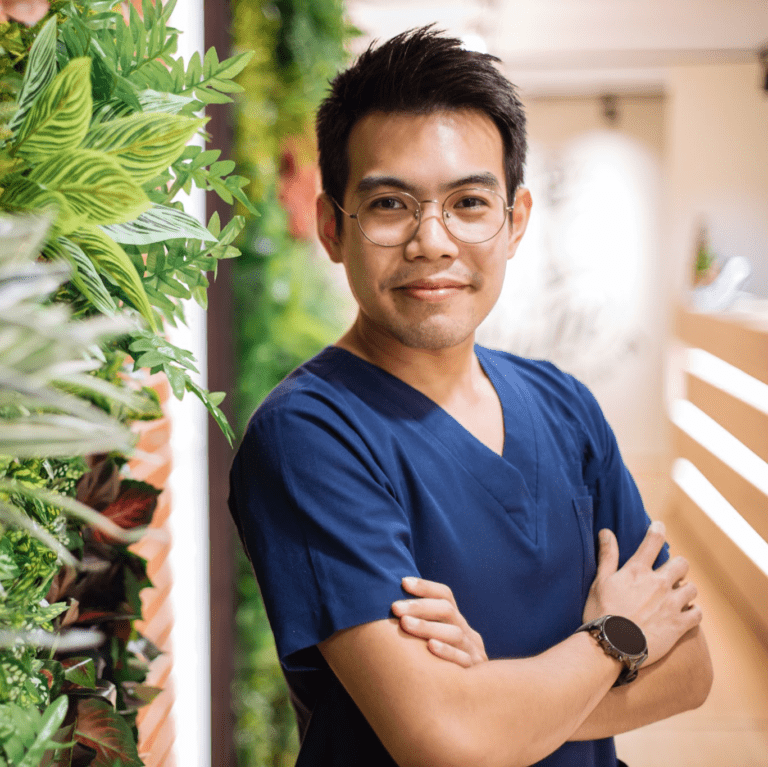  Dr.Amirul Effendy @ Foong